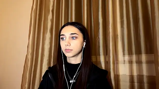 LinaMour online show from 11-07-25, 10:03