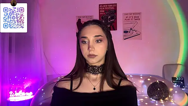 LinaMour online show from 04-14-26, 10:48