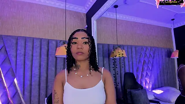 SkylerBloomm online show from 04-01-26, 04:14