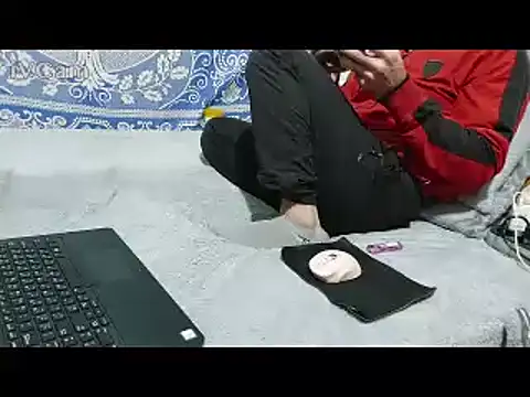 yazinyazin1 online show from 02-25-26, 05:13