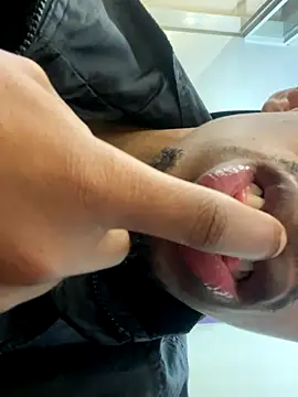 fitsexyman online show from 10-24-25, 11:42