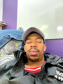 fitsexyman online show from 09-09-25, 12:36