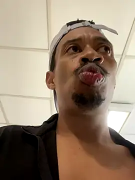 fitsexyman online show from 10-03-25, 11:12