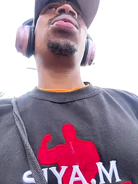 fitsexyman online show from 09-30-25, 10:54