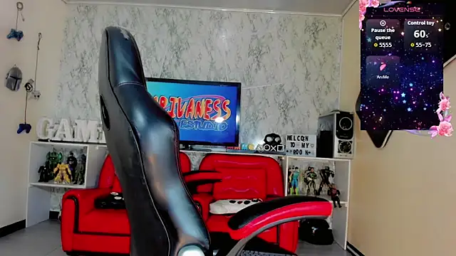 Snapshot of Candy_Walker_ chatting on 10-31-25, 07:32 Candy Walker online show from 10-31-25, 07:32