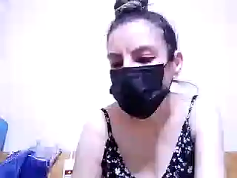 Snapshot of Ladyetcetera chatting on 10-06-25, 11:16 Ladyetcetera online show from 10-06-25, 11:16