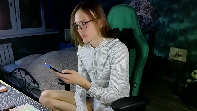 artass2 online show from 10-31-25, 03:19