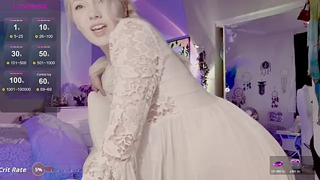 Snapshot of Talulaa chatting on 09-08-25, 05:45 Talulaa online show from 09-08-25, 05:45