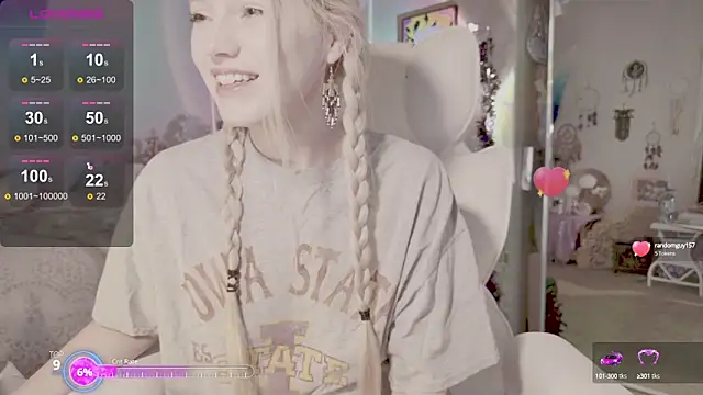Snapshot of Talulaa chatting on 09-29-25, 08:03 Talulaa online show from 09-29-25, 08:03