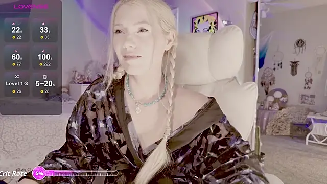 Snapshot of Talulaa chatting on 09-11-25, 05:46 Talulaa online show from 09-11-25, 05:46