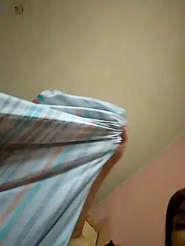 Snapshot of isabella931054 chatting on 09-20-25, 02:11 isabella931054 online show from 09-20-25, 02:11