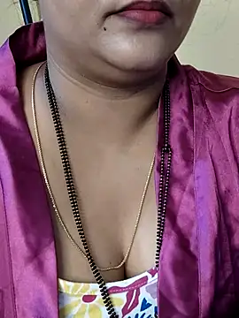 Snapshot of Angel0731 chatting on 04-30-26, 11:42 Angel0731 online show from 04-30-26, 11:42