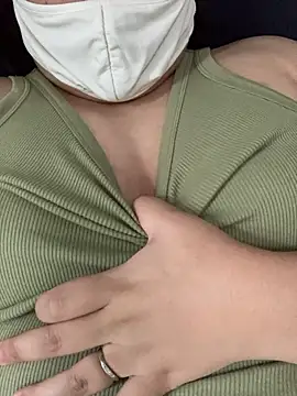 Snapshot of maripi_rabbit chatting on 09-12-25, 06:46 maripi rabbit online show from 09-12-25, 06:46