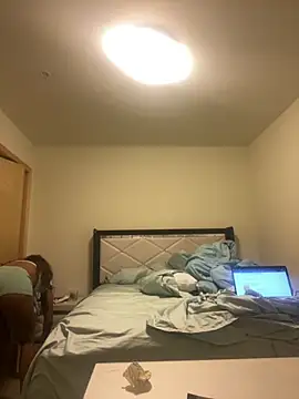 Idonotcherishu online show from 10-08-25, 11:27