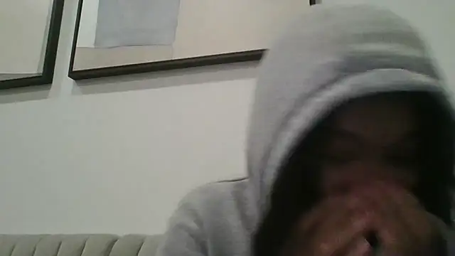 Idonotcherishu online show from 10-18-25, 01:18