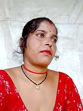 Snapshot of Manvi_tyagi chatting on 09-17-25, 07:43 Manvi tyagi online show from 09-17-25, 07:43