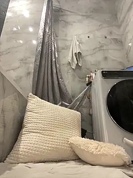 Kitty Kisss online show from 12-01-25, 03:57