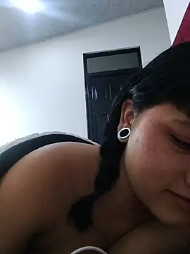 Eva Clark01 online show from 12-20-25, 11:35