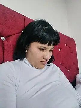 Eva Clark01 online show from 12-14-25, 11:16