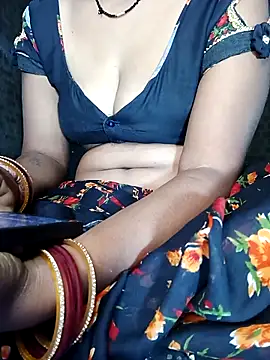 Snapshot of Sapnaji500 chatting on 10-16-25, 01:14 Sapnaji500 online show from 10-16-25, 01:14