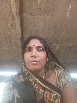 Snapshot of Sapnaji500 chatting on 11-10-25, 05:34 Sapnaji500 online show from 11-10-25, 05:34