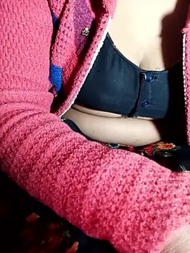 Snapshot of Sapnaji500 chatting on 11-16-25, 12:43 Sapnaji500 online show from 11-16-25, 12:43