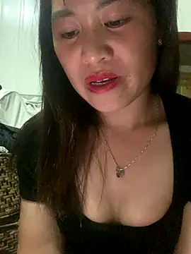 tuyetnhi-00 online show from 09-20-25, 02:22