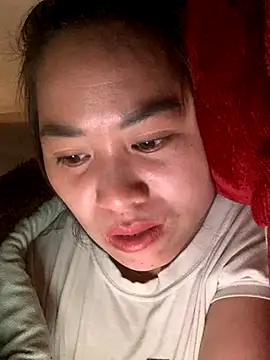 tuyetnhi-00 online show from 11-19-25, 04:56