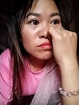 tuyetnhi-00 online show from 10-07-25, 01:17