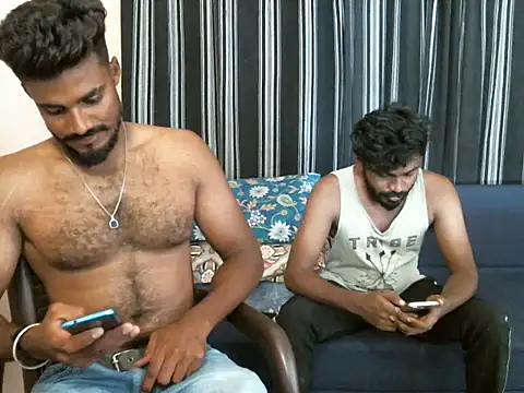 Snapshot of indianbighard21 chatting on 05-01-26, 10:42 indianbighard21 online show from 05-01-26, 10:42