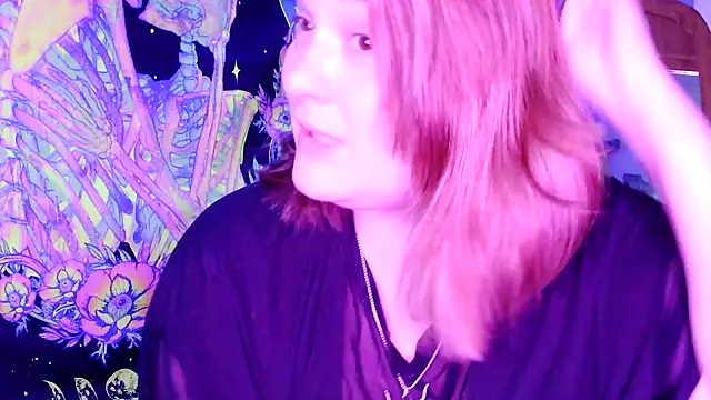Snapshot of Princessblazed444 chatting on 05-15-26, 06:28 Princessblazed444 online show from 05-15-26, 06:28