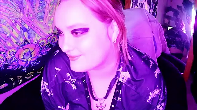 Snapshot of Princessblazed444 chatting on 05-16-26, 06:51 Princessblazed444 online show from 05-16-26, 06:51