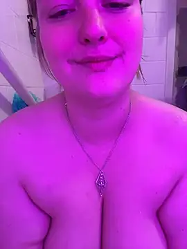 Snapshot of Princessblazed444 chatting on 08-02-26, 05:21 Princessblazed444 online show from 08-02-26, 05:21