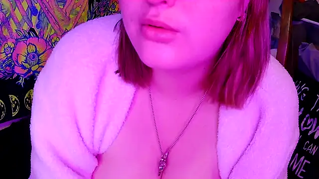 Snapshot of Princessblazed444 chatting on 04-25-26, 04:59 Princessblazed444 online show from 04-25-26, 04:59