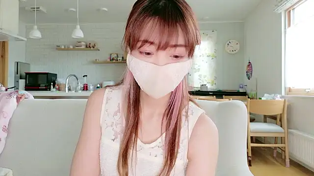 SUZU 1201 online show from 04-13-26, 12:25