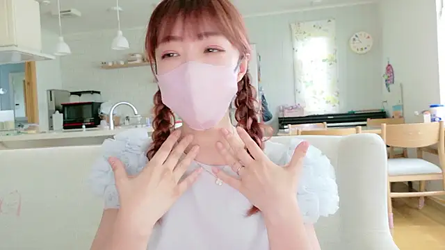 Snapshot of SUZU_1201 chatting on 07-20-26, 01:46 SUZU 1201 online show from 07-20-26, 01:46