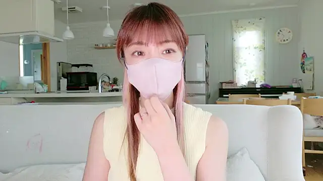 Snapshot of SUZU_1201 chatting on 06-07-26, 01:33 SUZU 1201 online show from 06-07-26, 01:33