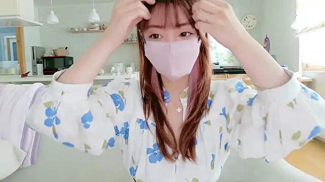 SUZU 1201 online show from 02-24-26, 12:33