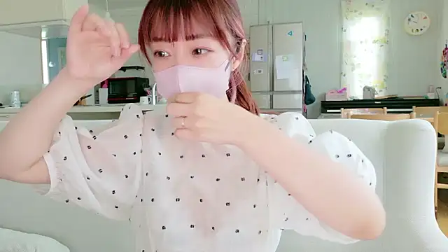 Snapshot of SUZU_1201 chatting on 07-06-26, 01:01 SUZU 1201 online show from 07-06-26, 01:01