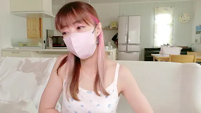 Snapshot of SUZU_1201 chatting on 09-14-25, 12:55 SUZU 1201 online show from 09-14-25, 12:55