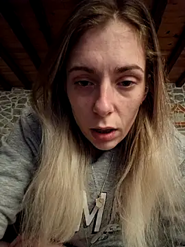 Snapshot of SexyAlya chatting on 11-17-25, 10:14 SexyAlya online show from 11-17-25, 10:14