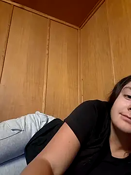 YoungLiisaxx online show from 09-10-25, 05:50