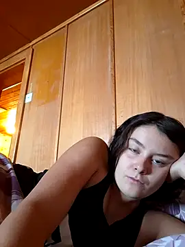 YoungLiisaxx online show from 09-25-25, 06:19