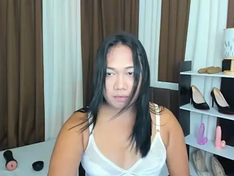 TsUncutKaren online show from 09-17-25, 04:09