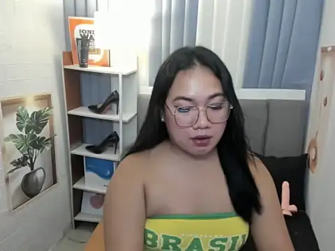 TsUncutKaren online show from 12-02-25, 04:52