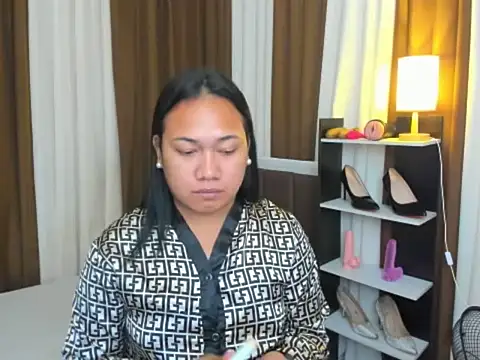 TsUncutKaren online show from 09-24-25, 04:13