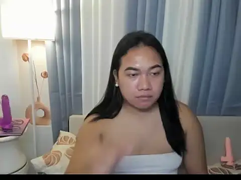 TsUncutKaren online show from 11-14-25, 05:05