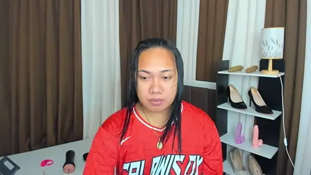 TsUncutKaren online show from 09-18-25, 11:24
