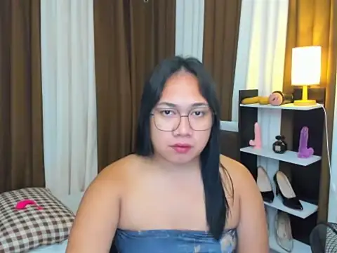 TsUncutKaren online show from 09-28-25, 05:42