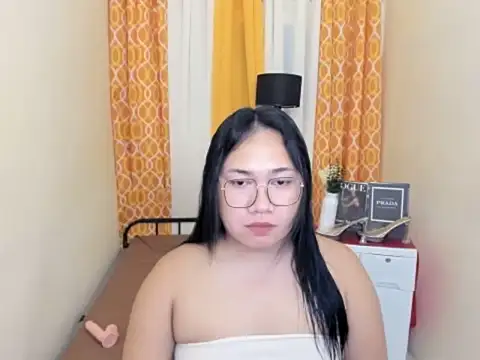 TsUncutKaren online show from 04-08-26, 02:29